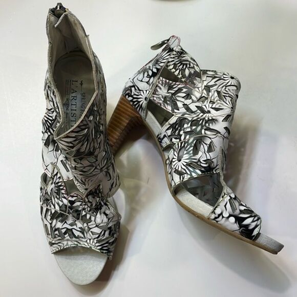 L’Artistic Womens Spring Step Amora Hand Painted Leather  Sandal Heel Sz 10.5 - Picture 1 of 14